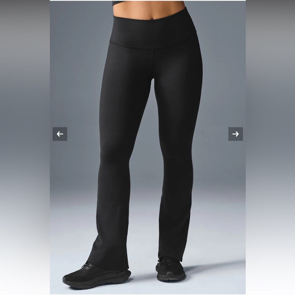 Airbrush High-Waist Bootcut Legging 28” Size S